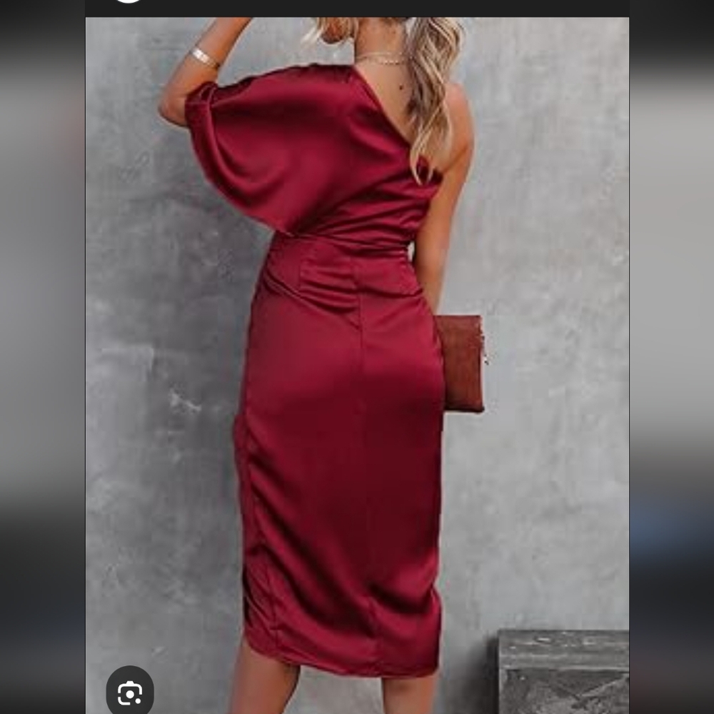 CUPSHE Women's Satin Dress One Shoulder Short Sleeves Midi Sz Large.